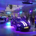 Lichttraverse zur Fahrzeug-Präsentation